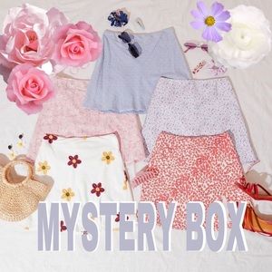 ✨MYSTERY BOX ✨